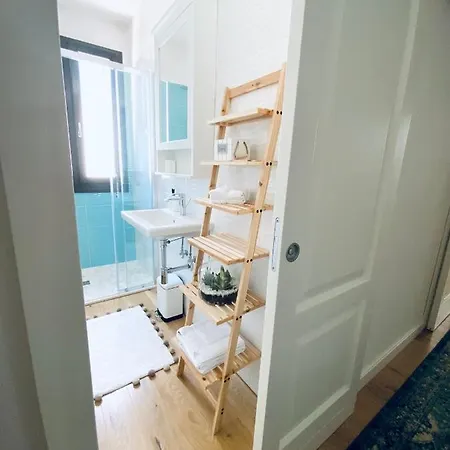 La Luna Nel Pozzo 3*