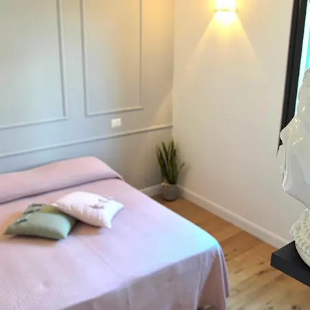 La Luna Nel Pozzo Botrugno